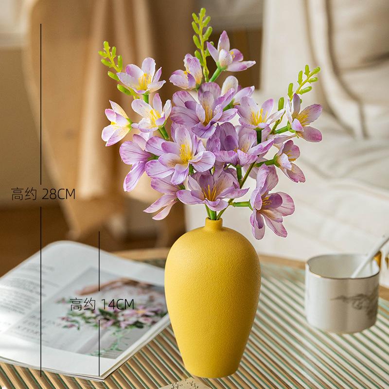 Phalaenopsis simulated flower fake flower arrangement dried flower arrangement dining table flower arrangement decorative flower arrangement
Phalaenopsis simulated flower fake flower arrangement dried flower arrangement dining table flower arrangement decorative flower arrangement