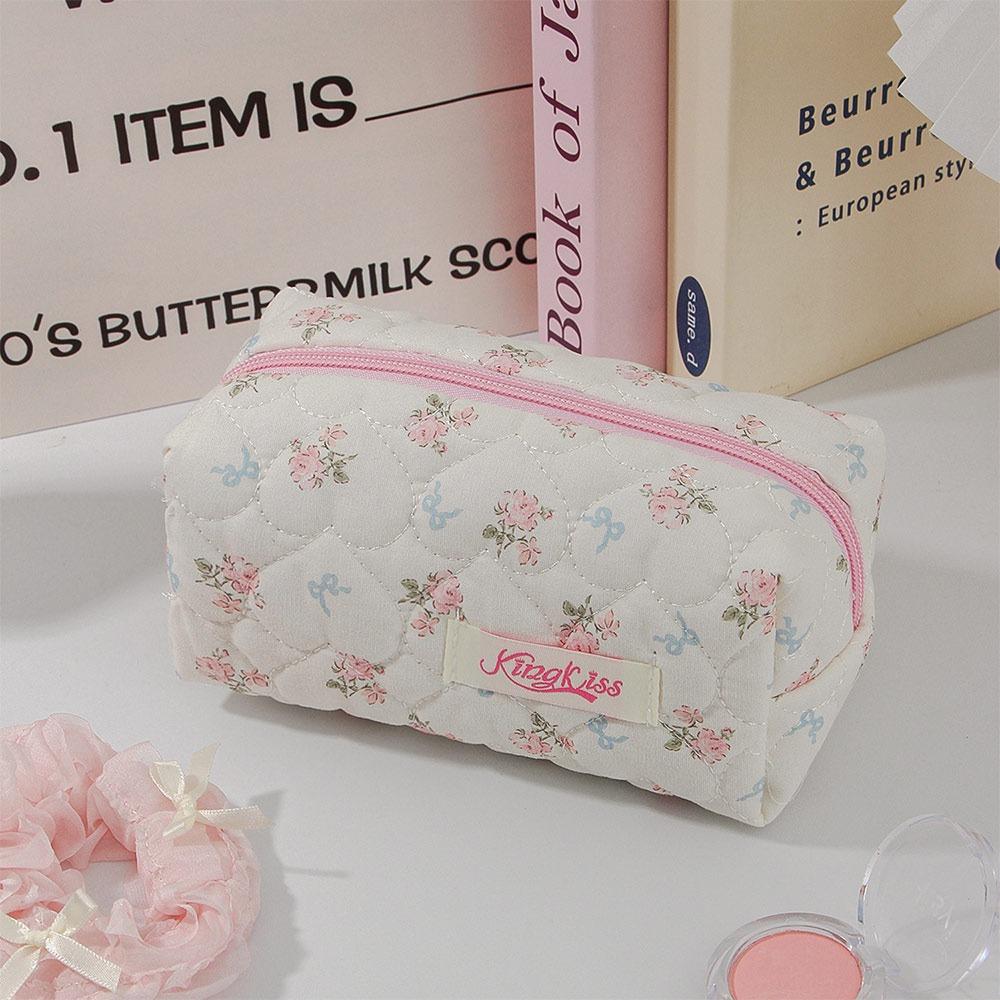 High Quality Bow-knot Floral Patterns Makeup Bag Large Capacity Storage Bag Toiletry Bag Home Travel
High Quality Bow-knot Floral Patterns Makeup Bag Large Capacity Storage Bag Toiletry Bag Home Travel