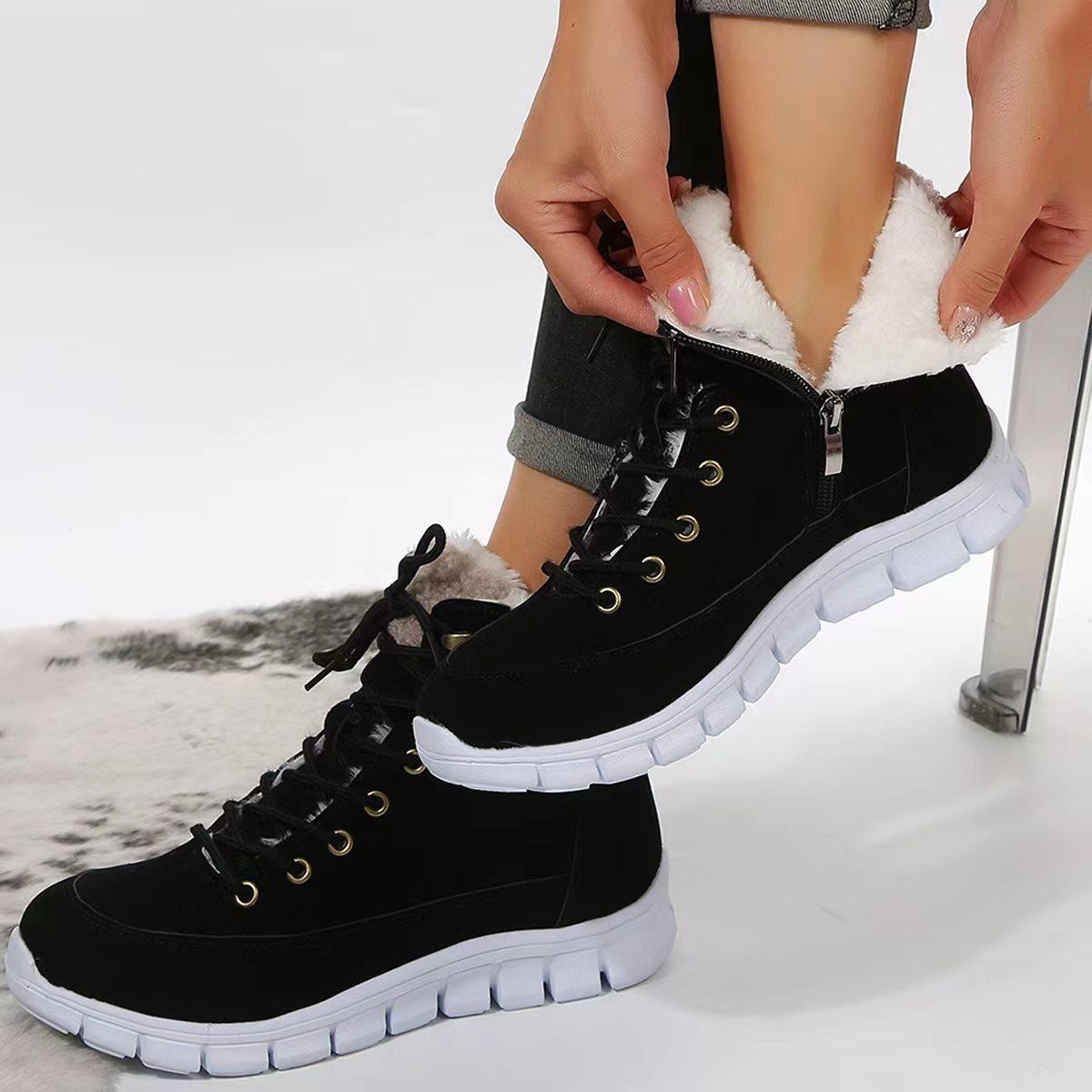 Winter cotton boots winter new short boots women s round head lace-up boots flanged casual women s snow boots 36 чорний
Winter cotton boots winter new short boots women s round head lace-up boots flanged casual women s snow boots 36 чорний