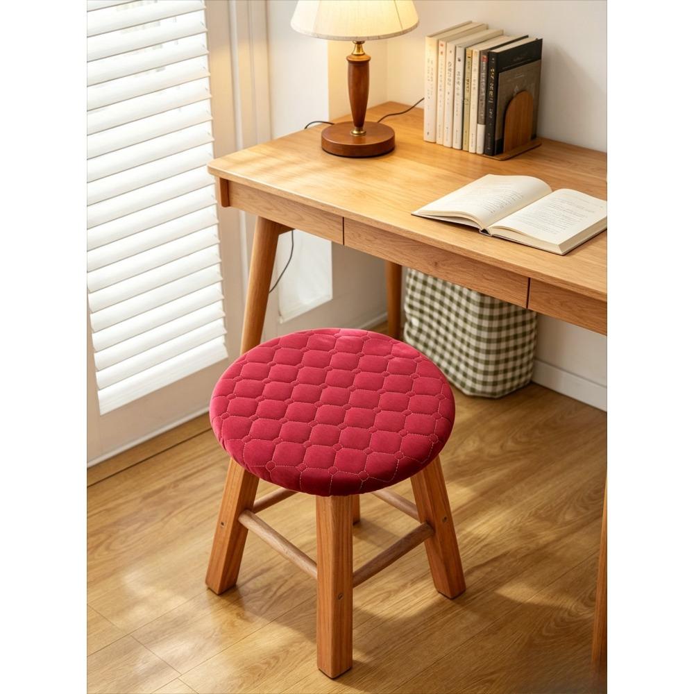 A solid color circular cushion suitable for living room sofas, bedrooms, and offices
A solid color circular cushion suitable for living room sofas, bedrooms, and offices
