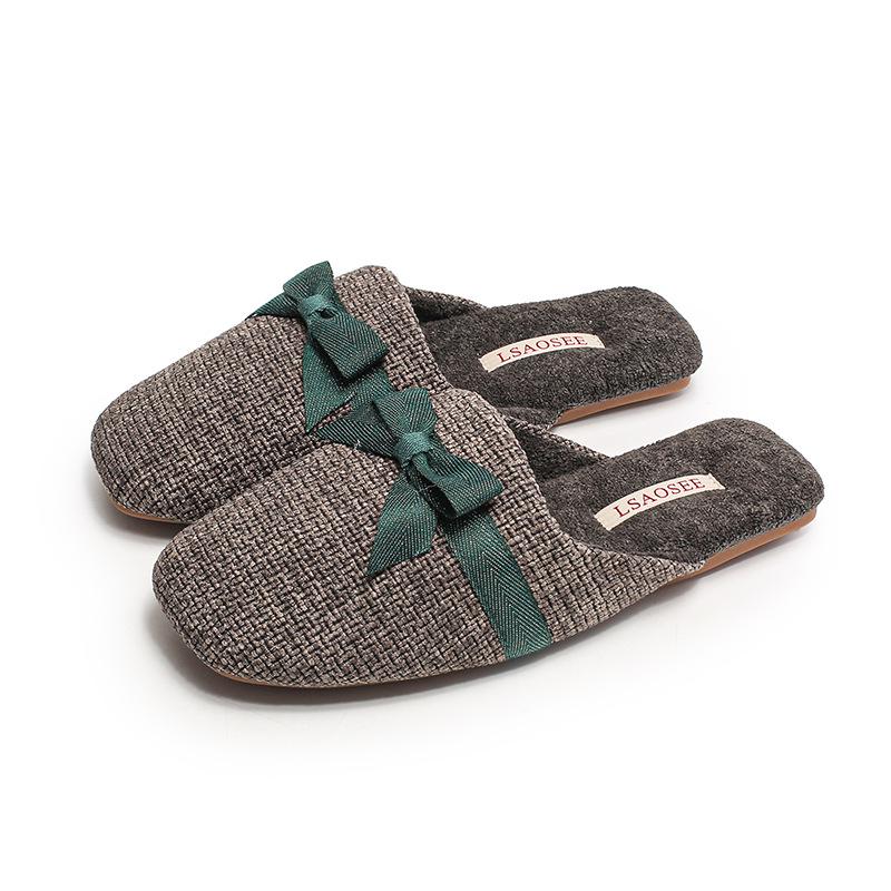 Французские Элегантные Легкие Роскошные Женские Бархатные Теплые Тапочки с Квадратным Носком 40/41 (Fits 39-40 feet)
Французские Элегантные Легкие Роскошные Женские Бархатные Теплые Тапочки с Квадратным Носком 40/41 (Fits 39-40 feet)