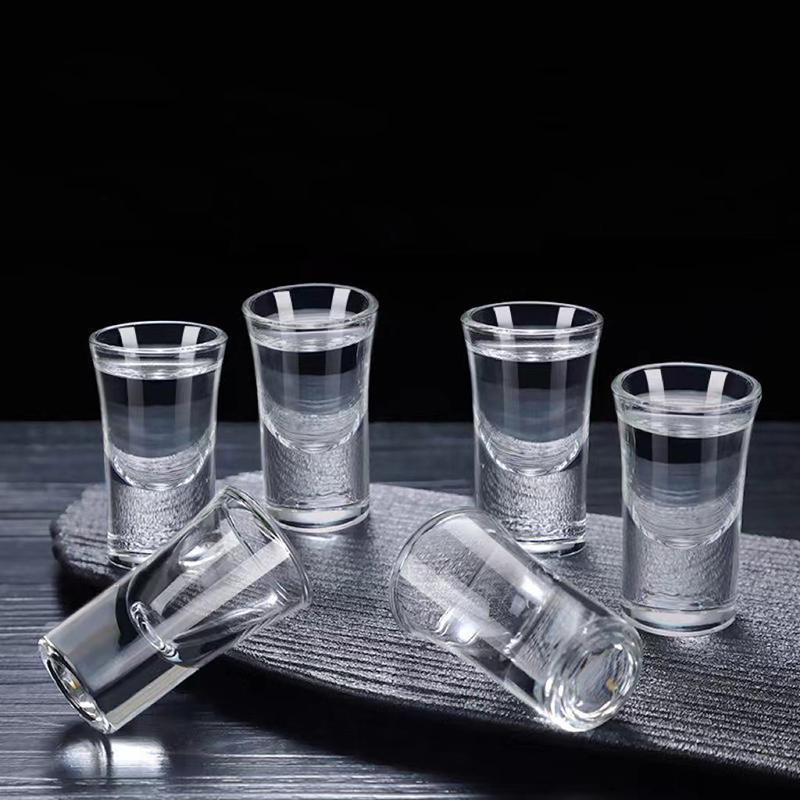 15ml 12pcs Set Classic Small Drinking Utensils Brandy Vodka Spirits Bourbon Mugs Thick Bottom Baijiu Cup Household Liquor Goblet 12pcs
15ml 12pcs Set Classic Small Drinking Utensils Brandy Vodka Spirits Bourbon Mugs Thick Bottom Baijiu Cup Household Liquor Goblet 12pcs