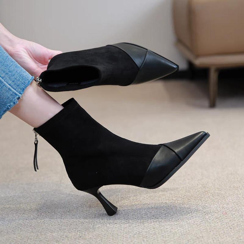 Женские сапоги ручной работы Роскошные Минималистичные Осенне-зимние ботфорты Обувь с острым носком Резиновая Улучшенная версия 2025 Мода 39 чёрный
Женские сапоги ручной работы Роскошные Минималистичные Осенне-зимние ботфорты Обувь с острым носком Резиновая Улучшенная версия 2025 Мода 39 чёрный