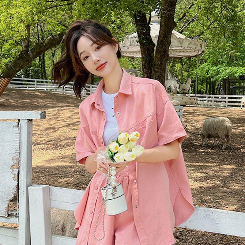 Women s Pink Short-Sleeve Jacket and Wide-Leg Shorts Set - Cashmere Blend, Casual Pure Color XL (110-120 jin)
Women s Pink Short-Sleeve Jacket and Wide-Leg Shorts Set - Cashmere Blend, Casual Pure Color XL (110-120 jin)