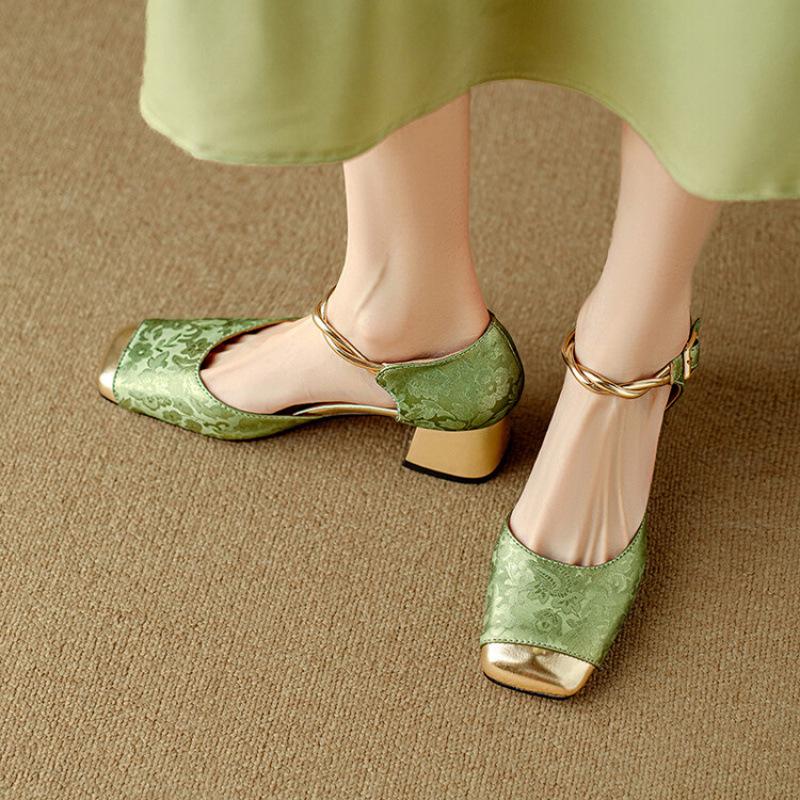 Korean version of the new women s sandals microfiber summer sandal bag heel low-top solid color buckle Roman sandals square head buckle 39 зелёный
Korean version of the new women s sandals microfiber summer sandal bag heel low-top solid color buckle Roman sandals square head buckle 39 зелёный