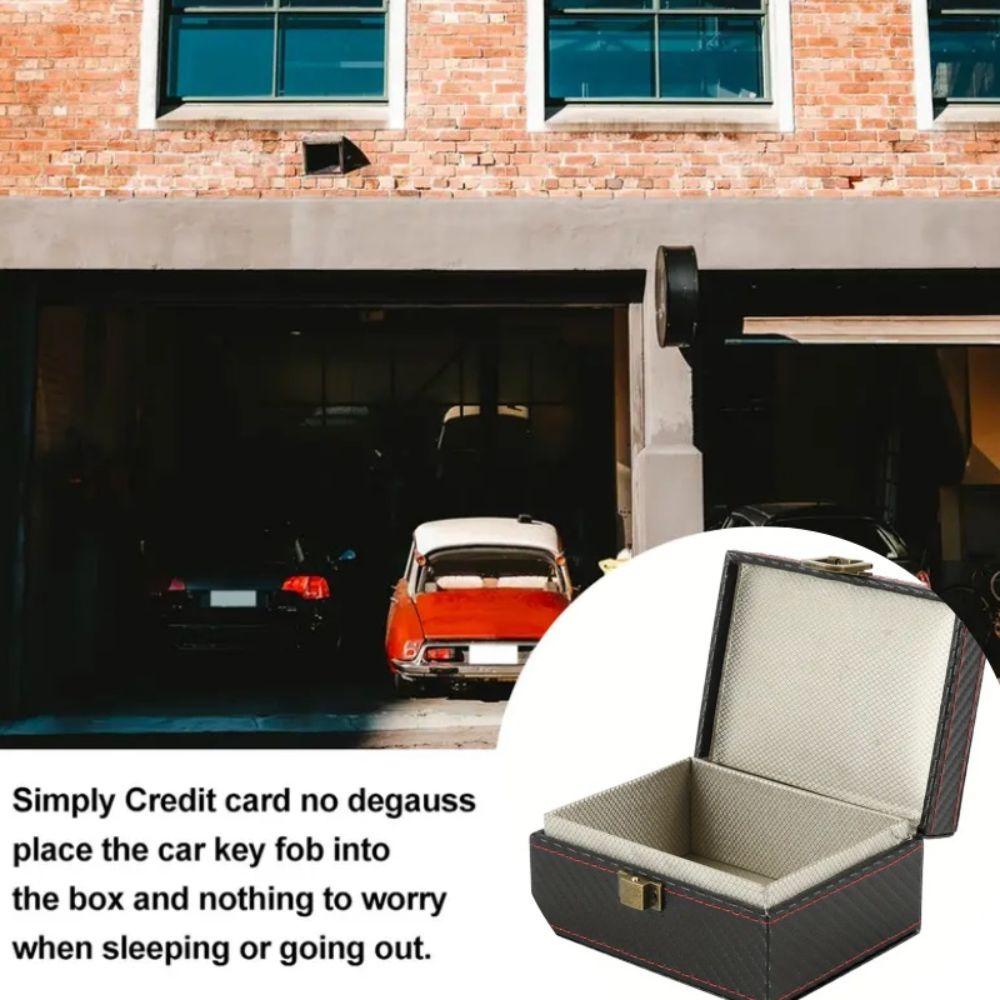 Anti-Theft Signal Blocker Key Fob Protector Signal Blocker Cage Durable Faraday Box Car Keys чёрный
Anti-Theft Signal Blocker Key Fob Protector Signal Blocker Cage Durable Faraday Box Car Keys чёрный