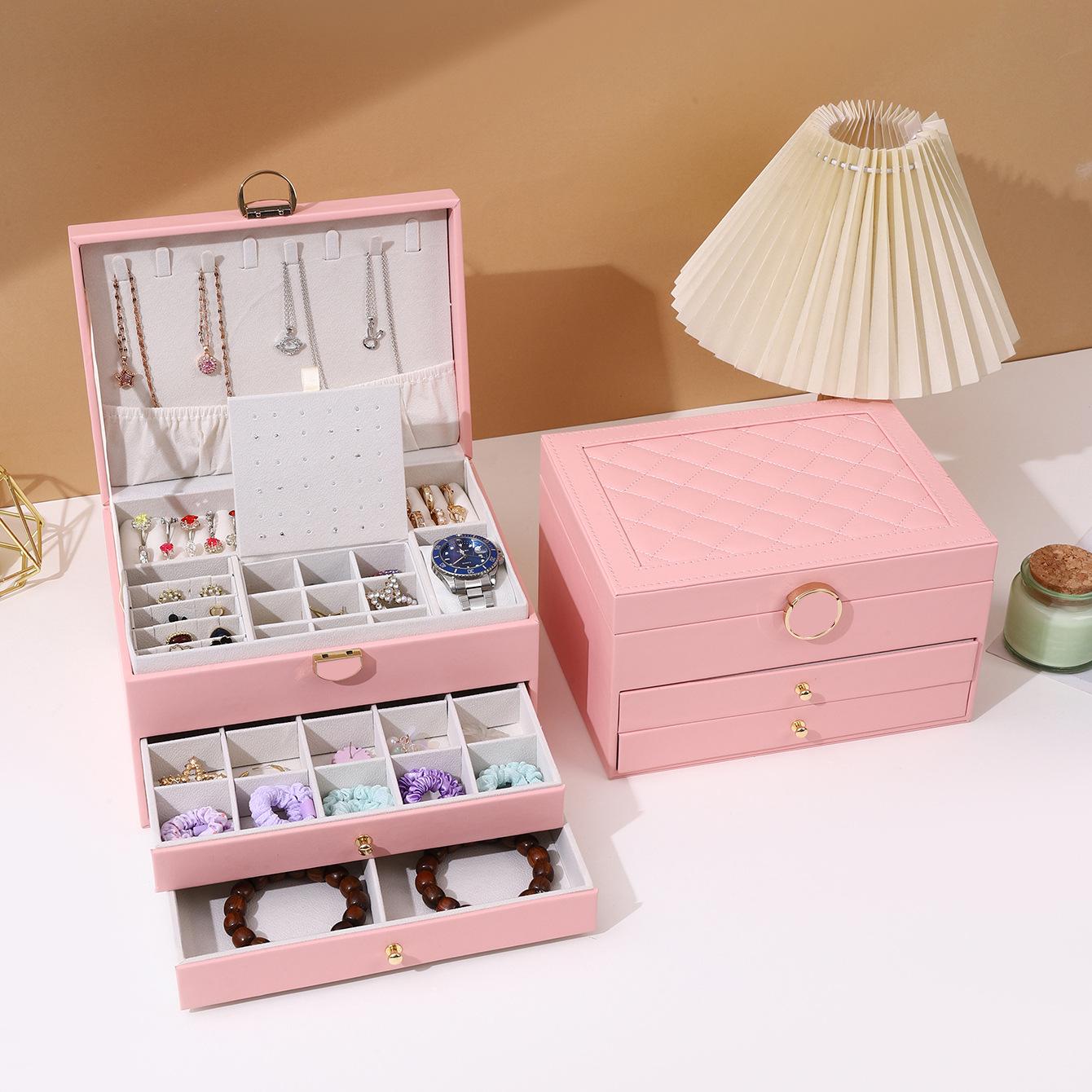 Large Capacity Multilayer Jewelry Box, Retro PU Leather Drawer Organizer for Necklaces Rings Earrings, Home Storage Case рожевий
Large Capacity Multilayer Jewelry Box, Retro PU Leather Drawer Organizer for Necklaces Rings Earrings, Home Storage Case рожевий