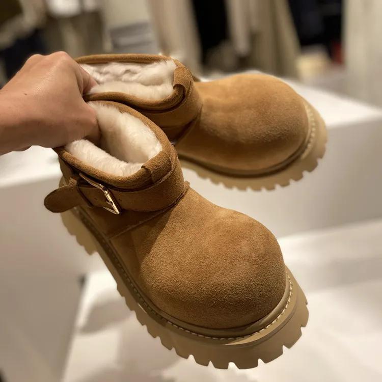 Женские утепленные плюшевые зимние ботинки с толстой подошвой, нескользящие зимние ботинки с хлопковой подкладкой, женские повседневные ботинки на платформе для отдыха на открытом воздухе 35 коричневый
Женские утепленные плюшевые зимние ботинки с толстой подошвой, нескользящие зимние ботинки с хлопковой подкладкой, женские повседневные ботинки на платформе для отдыха на открытом воздухе 35 коричневый