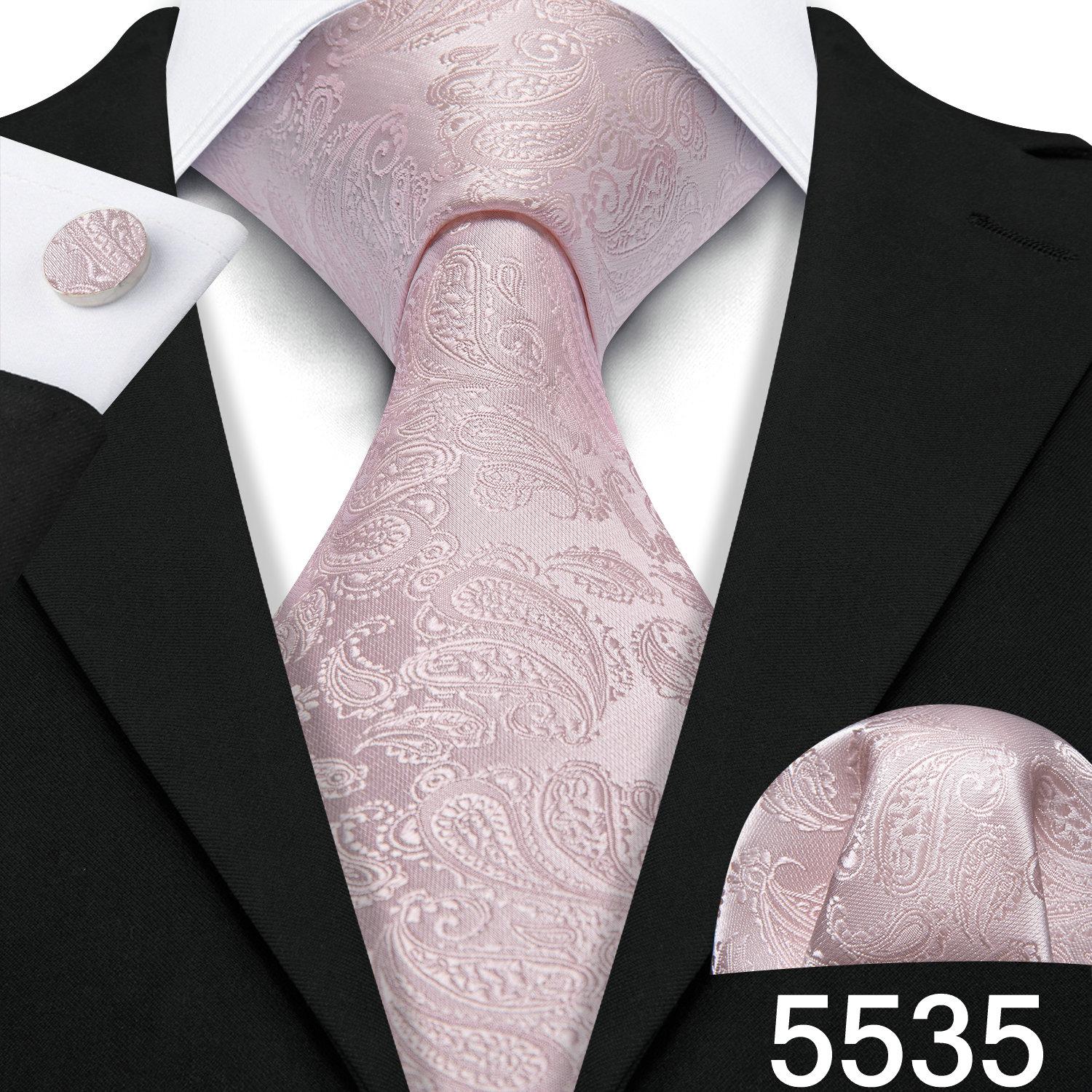 Barry.Wang Краватка Хустка Запонки Набір Коричневий червоний чорний плед Жакард ткане весілля N-5535
Barry.Wang Краватка Хустка Запонки Набір Коричневий червоний чорний плед Жакард ткане весілля N-5535