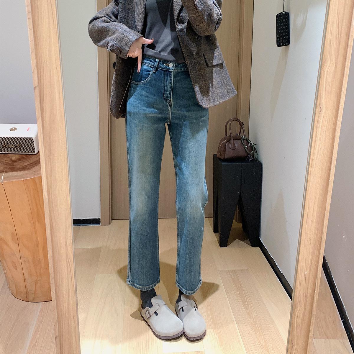 Da Ding Tapered Lycra Stretch Jeans: Perfect for Pear Shapes, 3D Laser Washed, Available from September 28! L темно-синий
Da Ding Tapered Lycra Stretch Jeans: Perfect for Pear Shapes, 3D Laser Washed, Available from September 28! L темно-синий
