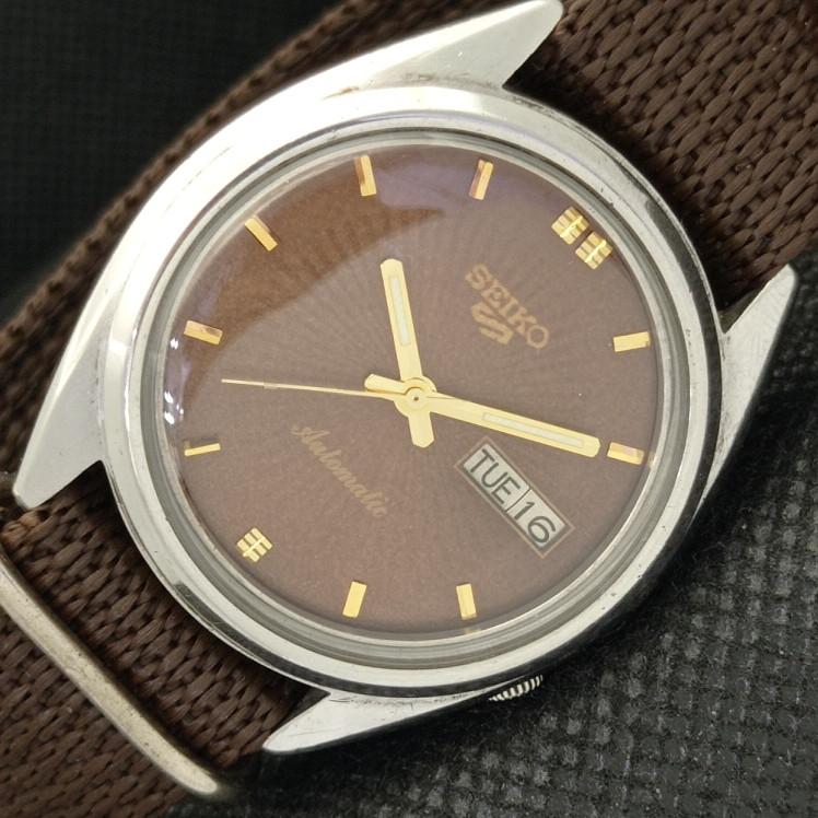 Б/У ВИНТАЖНЫЕ ЧАСЫ SEIKO 5 АВТОМАТИЧЕСКИЕ 7009A ЯПОНИЯ МУЖСКИЕ D/D КОРИЧНЕВЫЕ ЧАСЫ 608b-a315288-9 SKU608b-a315288
Б/У ВИНТАЖНЫЕ ЧАСЫ SEIKO 5 АВТОМАТИЧЕСКИЕ 7009A ЯПОНИЯ МУЖСКИЕ D/D КОРИЧНЕВЫЕ ЧАСЫ 608b-a315288-9 SKU608b-a315288