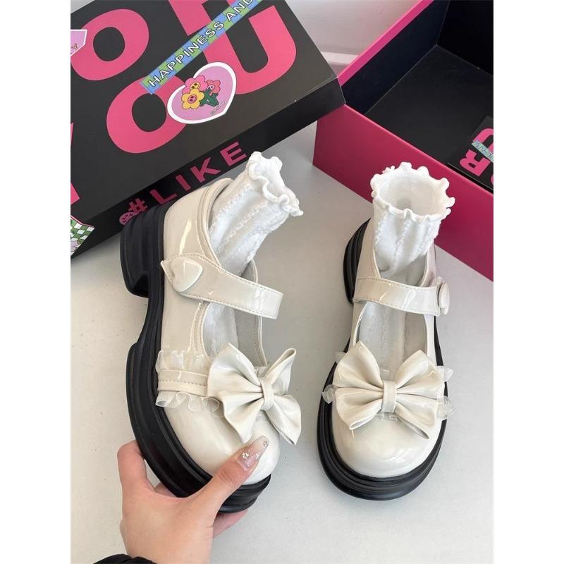 Стиль колледжа с юбкой JK маленькие кожаные туфли женские новые туфли-одинарки на липучке с бантом студенческие милые 40
Стиль колледжа с юбкой JK маленькие кожаные туфли женские новые туфли-одинарки на липучке с бантом студенческие милые 40