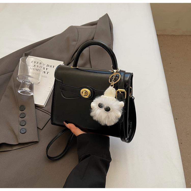 2025 Новая осенне-зимняя женская ретро маленькая сумочка высокого класса: Универсальная сумка кроссбоди и тоут
2025 Новая осенне-зимняя женская ретро маленькая сумочка высокого класса: Универсальная сумка кроссбоди и тоут