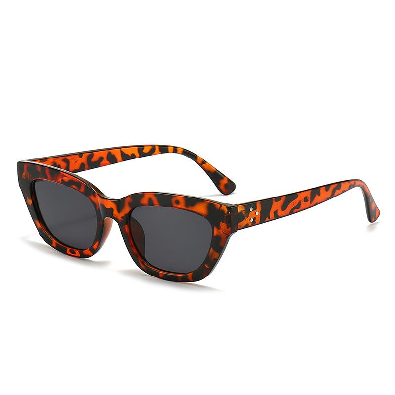 Trendy Small Cat Eye Sunglasses, Unique Rivet Design, Unisex, Street Style, Uv Protection Sunglasses 5616
Trendy Small Cat Eye Sunglasses, Unique Rivet Design, Unisex, Street Style, Uv Protection Sunglasses 5616