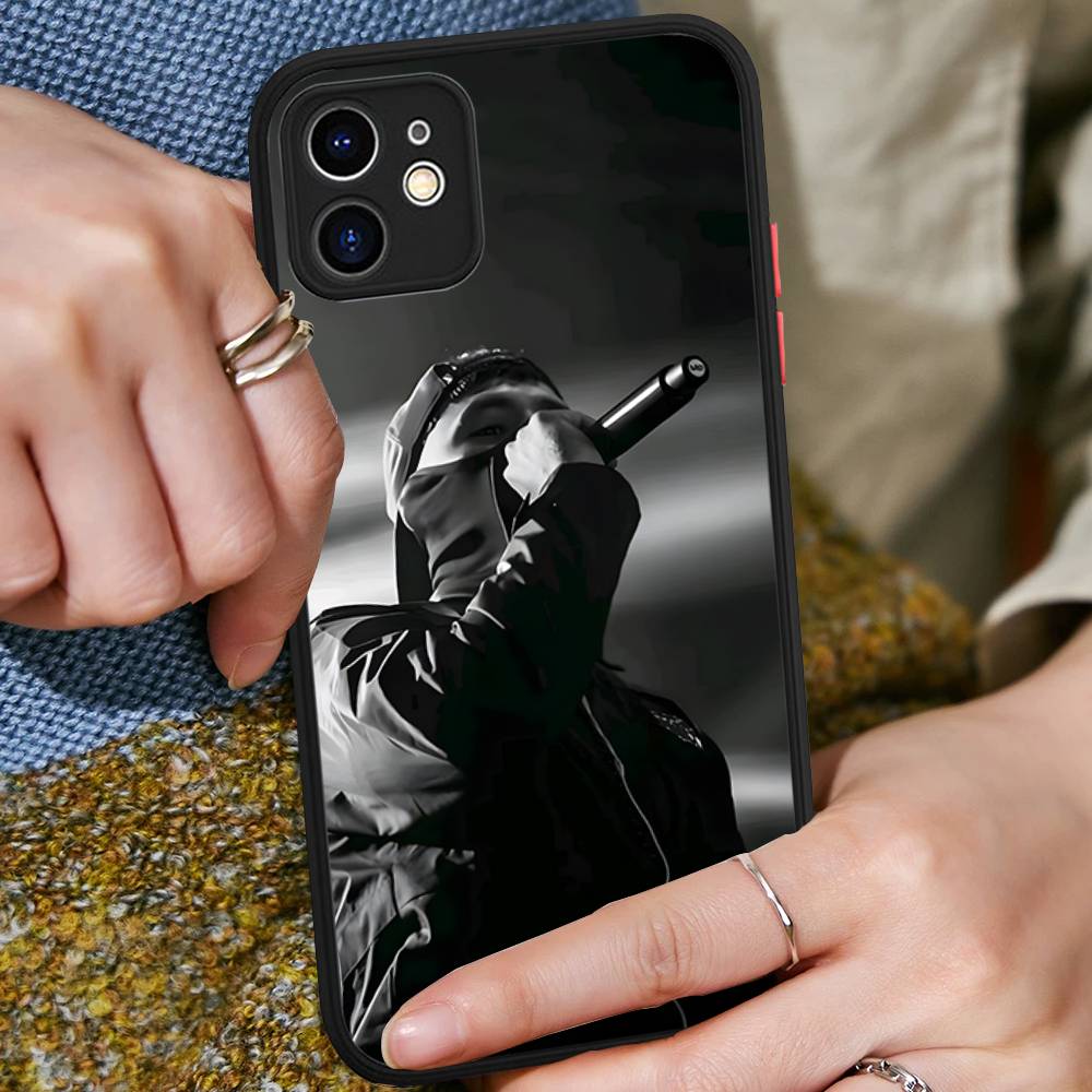 Classic Singer B-Beny J-Jr For IPhone 16 15 14 Plus 13 12 11 Pro Max X XS MAX Translucent Matte Shockproof Cover iphone Xs Max
Classic Singer B-Beny J-Jr For IPhone 16 15 14 Plus 13 12 11 Pro Max X XS MAX Translucent Matte Shockproof Cover iphone Xs Max