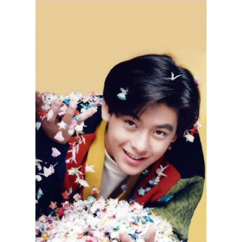 Lin Zhiying Taiwan Male Singer Poster with Frame - Home Décor for Bedroom, Bar, or Study Yellow Kraft Paper (No Glue) 30X42 cm
Lin Zhiying Taiwan Male Singer Poster with Frame - Home Décor for Bedroom, Bar, or Study Yellow Kraft Paper (No Glue) 30X42 cm