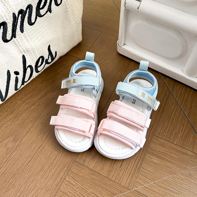 Kids Beach Shoes Candy Color Soft Bottom Girls Sandals Open Toes Comfortable 2025 Summer New Children Casual Sandals Non-slip 26
Kids Beach Shoes Candy Color Soft Bottom Girls Sandals Open Toes Comfortable 2025 Summer New Children Casual Sandals Non-slip 26