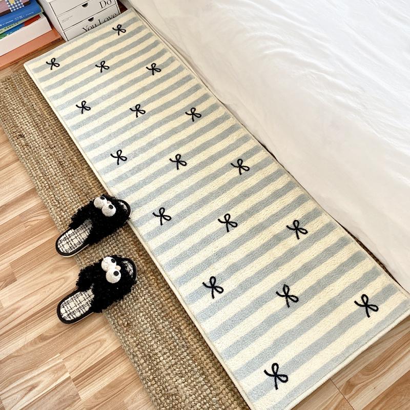 VIKAMA Bow Imitation Cashmere Rug Comfortable Insulation Warm Bedroom Bed Blanket Girls Bed Mat Bay Window Blanket Home Decor 50x120cm 20x47inch
VIKAMA Bow Imitation Cashmere Rug Comfortable Insulation Warm Bedroom Bed Blanket Girls Bed Mat Bay Window Blanket Home Decor 50x120cm 20x47inch