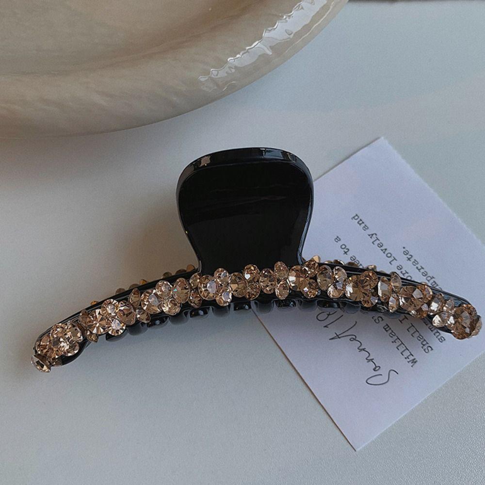 Shiny Vintage Non-slip Barrette Korean Hairpin Hair Claw Women Shark Clip Crystal Hair Clip
Shiny Vintage Non-slip Barrette Korean Hairpin Hair Claw Women Shark Clip Crystal Hair Clip
