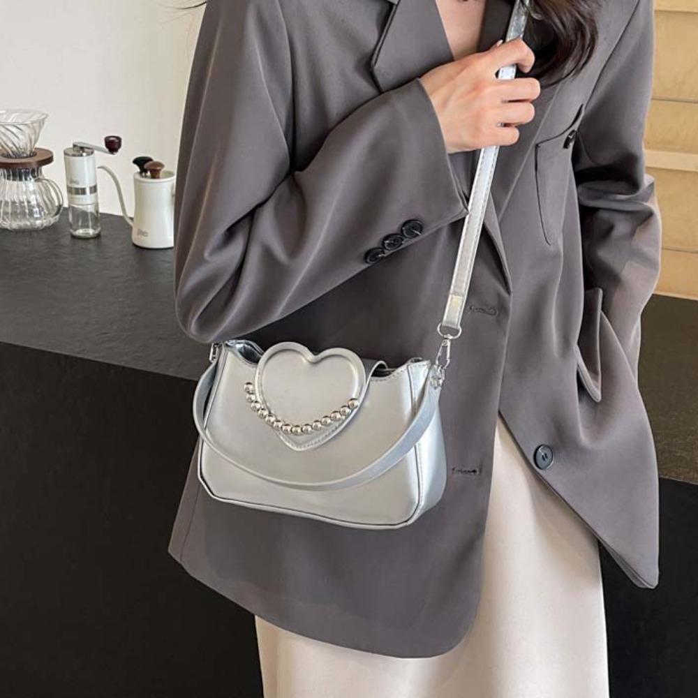 Elegant Ladies PU Handbags Wide Strap Pearls PU Bag Smooth Texture Crossbody Bags Shopping 
Elegant Ladies PU Handbags Wide Strap Pearls PU Bag Smooth Texture Crossbody Bags Shopping
