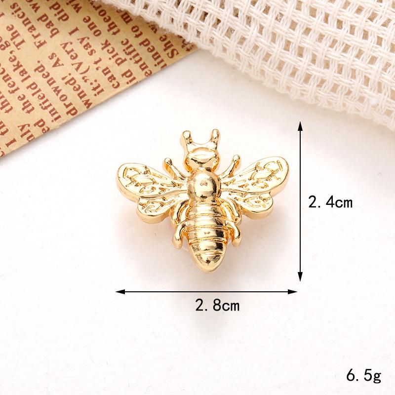 Creative Zinc Alloy Heart Gem Shoe Charms: Versatile DIY Flower Ornaments DIY Clog Accessories
Creative Zinc Alloy Heart Gem Shoe Charms: Versatile DIY Flower Ornaments DIY Clog Accessories