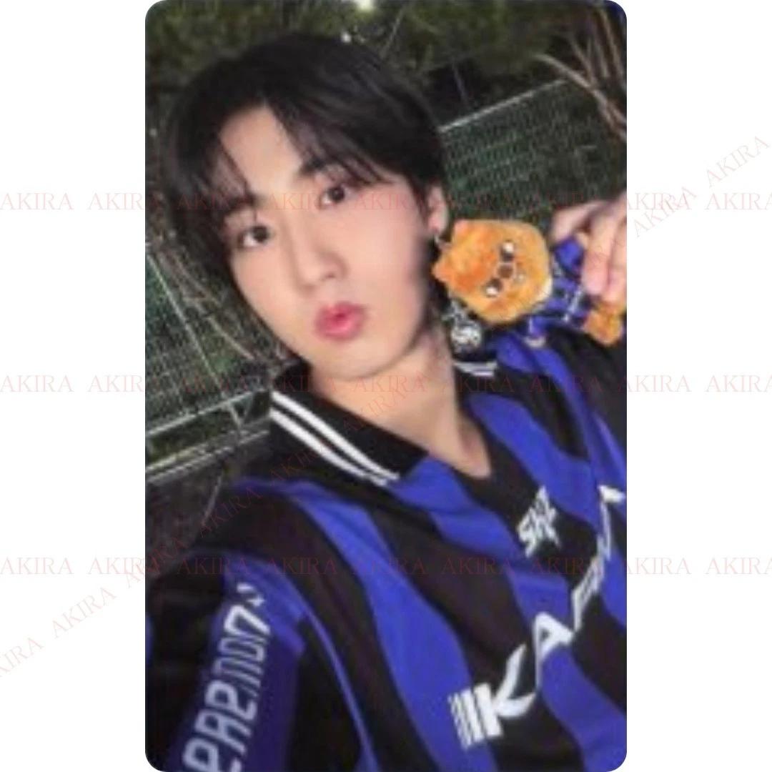 Stray Kids HAN АЛЬБОМ KARMA ОФІЦІЙНА ФОТОКАРТКА SKZOO ver. / 1
Stray Kids HAN АЛЬБОМ KARMA ОФІЦІЙНА ФОТОКАРТКА SKZOO ver. / 1