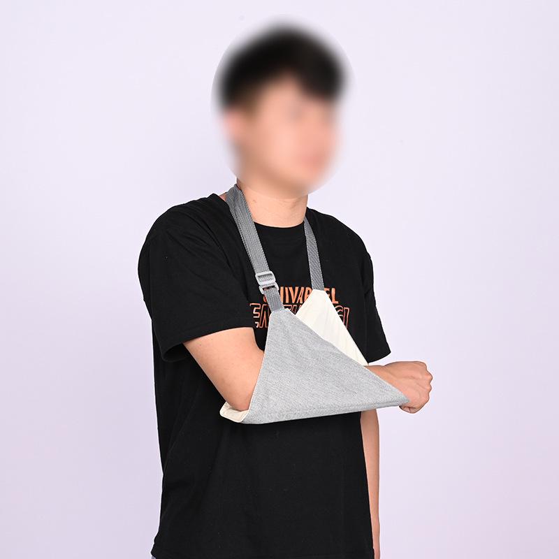 Adult Arm Sling for Fracture, Sprain, and Elbow Support One Size
Adult Arm Sling for Fracture, Sprain, and Elbow Support One Size