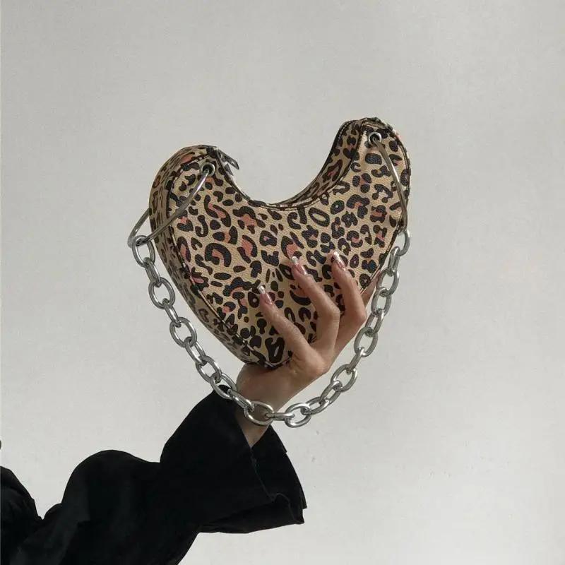 Portable Feminine Shoulder Bag With Zebra Print Irregular Chain Metal Strap Love Design Simple And Casual All In One New Quality
Portable Feminine Shoulder Bag With Zebra Print Irregular Chain Metal Strap Love Design Simple And Casual All In One New Quality