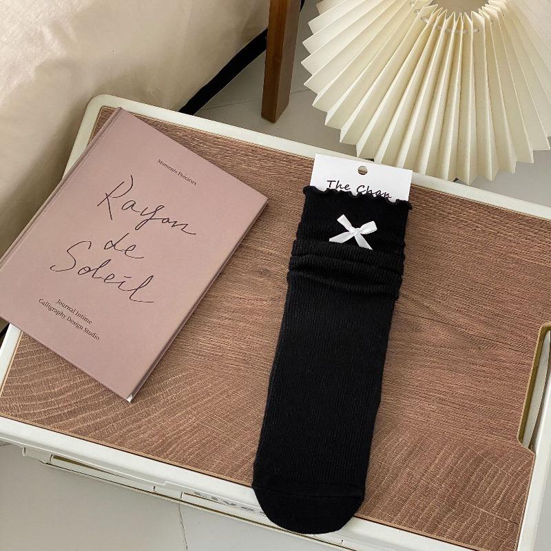 Women s Instagram-style Socks for Winter with Cashmere Calves, Thick and Warm Double-needle Pile Socks for Autumn and Winter 1 pair
Women s Instagram-style Socks for Winter with Cashmere Calves, Thick and Warm Double-needle Pile Socks for Autumn and Winter 1 pair