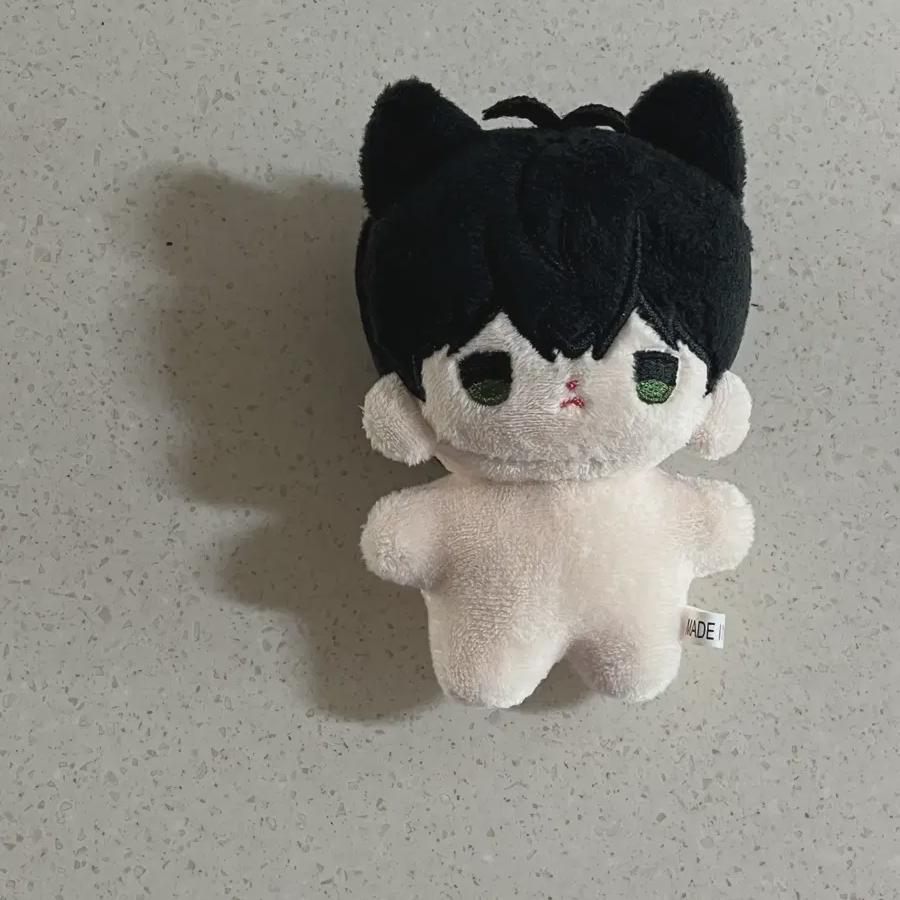 Plave Informal Doll
Plave Informal Doll