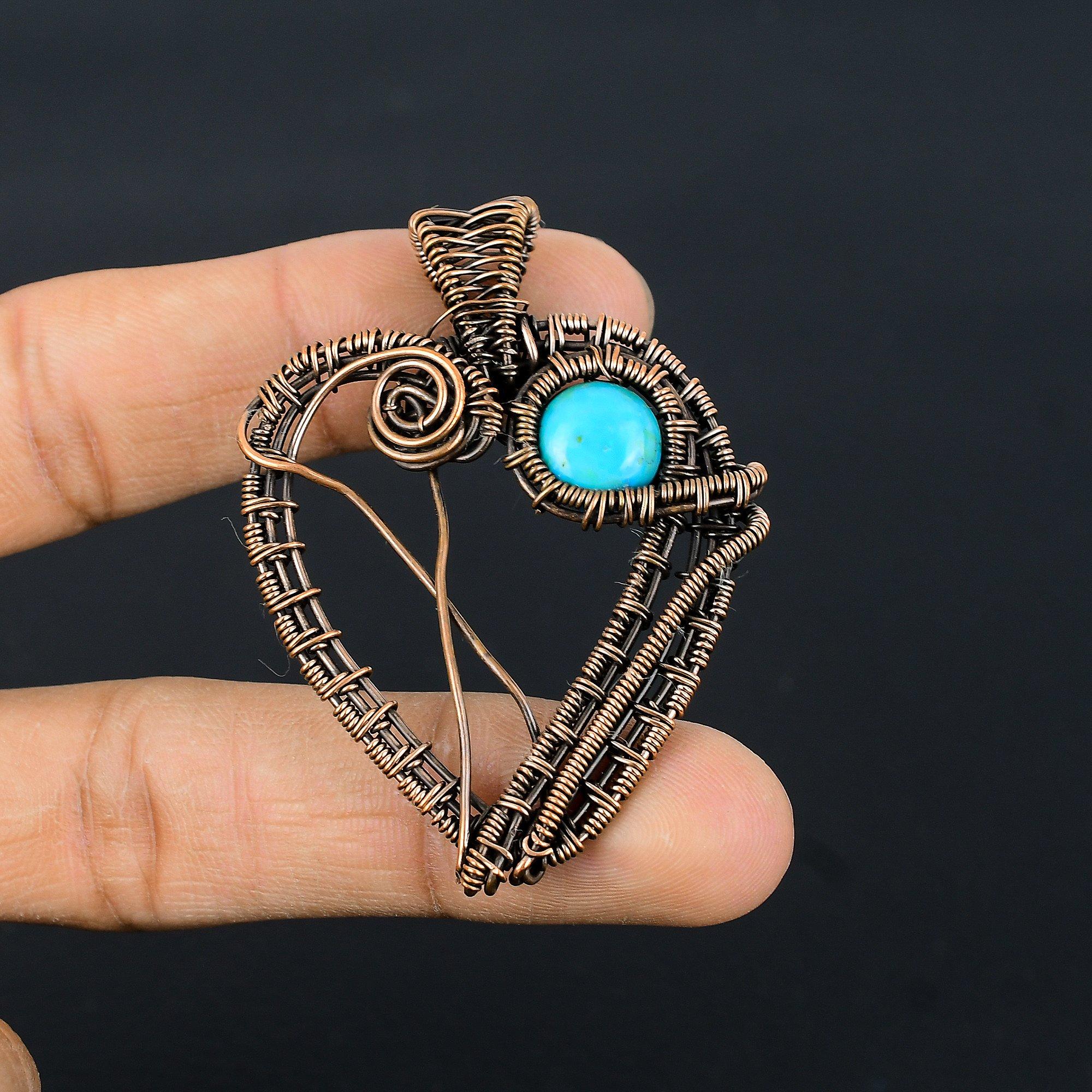 Подвеска из тибетской бирюзы, ювелирное изделие из драгоценного камня, обернутое медной проволокой 999 пробы, подвеска ручной работы, на День благодарения 2.55 Inches
Подвеска из тибетской бирюзы, ювелирное изделие из драгоценного камня, обернутое медной проволокой 999 пробы, подвеска ручной работы, на День благодарения 2.55 Inches