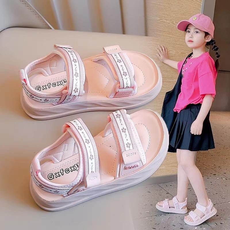 Сандалии для девочек. Новая пляжная обувь для мальчиков. Лето в середине лета. Интернет для больших детей. Красная корейская версия. Туфли принцессы. Детские противоскользящие сандалии. 26 розовый