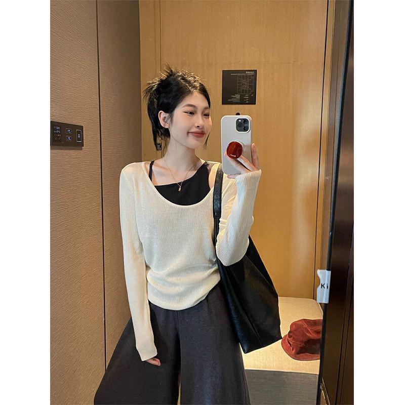 Plus Size Women s Slimming Patchwork Top - Lazy Style, Fake Two-Piece, Color Block Design 2XL
Plus Size Women s Slimming Patchwork Top - Lazy Style, Fake Two-Piece, Color Block Design 2XL