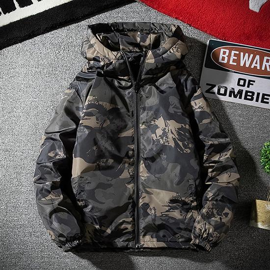 Осінньо-зимова бавовняна куртка великого розміру Чоловіча бавовняна куртка з капюшоном вільного крою Камуфляжна бавовняна куртка Куртка L армія зелений колір
Осінньо-зимова бавовняна куртка великого розміру Чоловіча бавовняна куртка з капюшоном вільного крою Камуфляжна бавовняна куртка Куртка L армія зелений колір