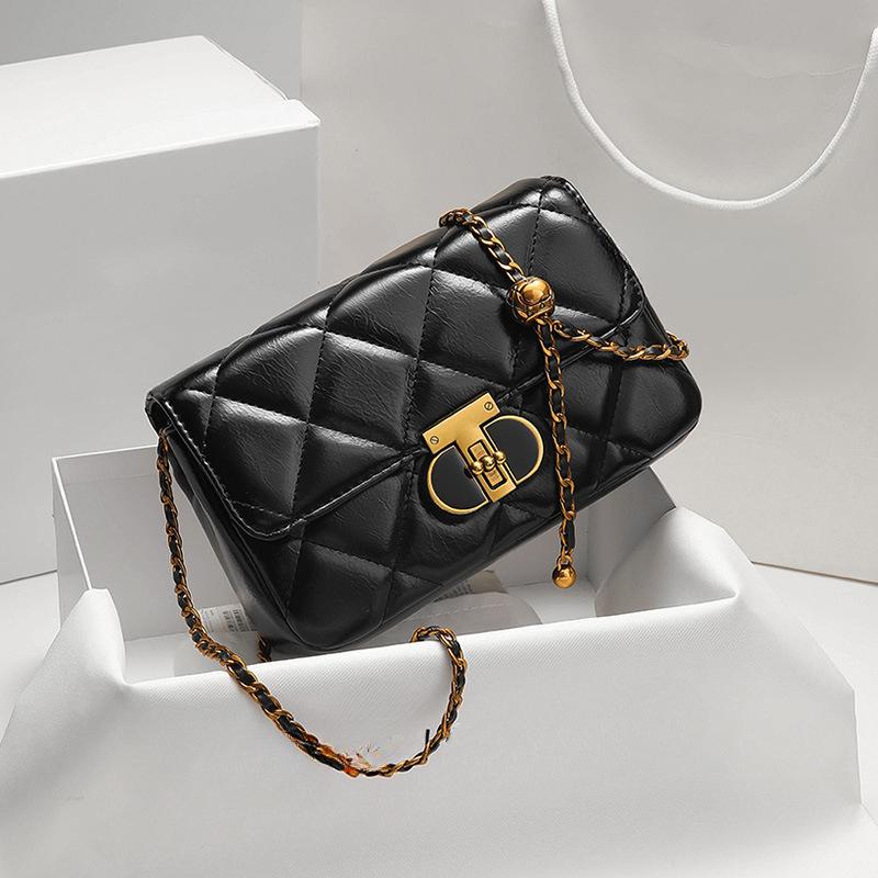 Light Luxury Women s Underarm Bag New Niche High End Bag Versatile Diamond Shoulder Bag Simple Chain Crossbody Bag
Light Luxury Women s Underarm Bag New Niche High End Bag Versatile Diamond Shoulder Bag Simple Chain Crossbody Bag