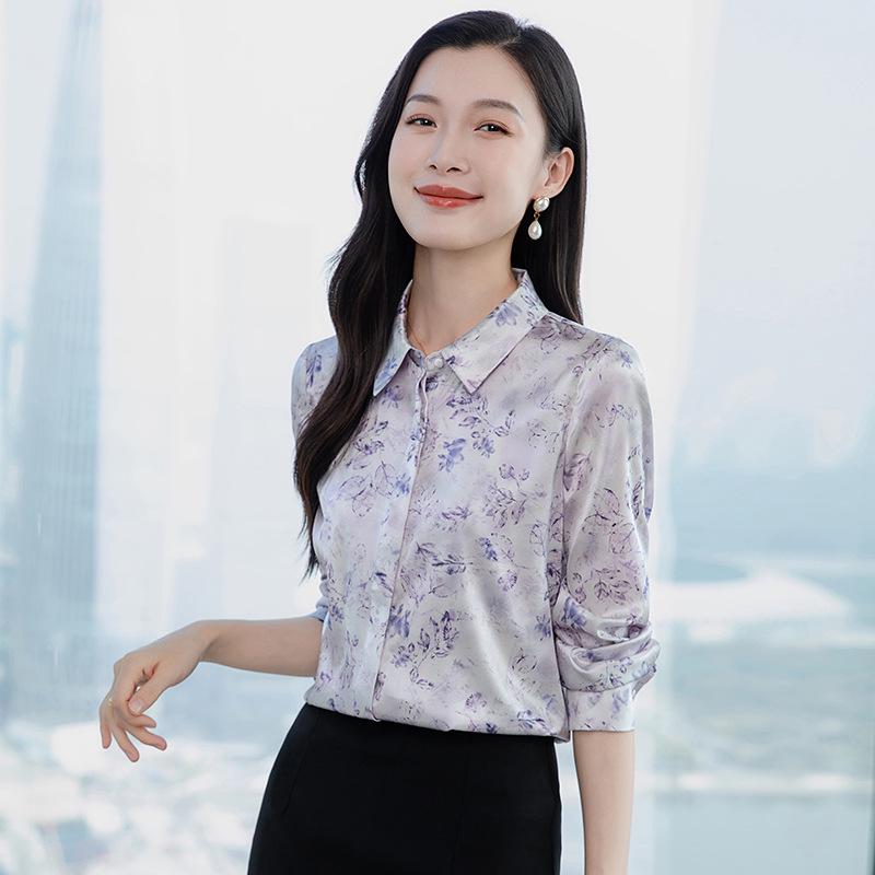 Весна 2025 Элегантная шелковая рубашка с длинным рукавом с принтом и отложным воротником Medium фиолетовый
Весна 2025 Элегантная шелковая рубашка с длинным рукавом с принтом и отложным воротником Medium фиолетовый