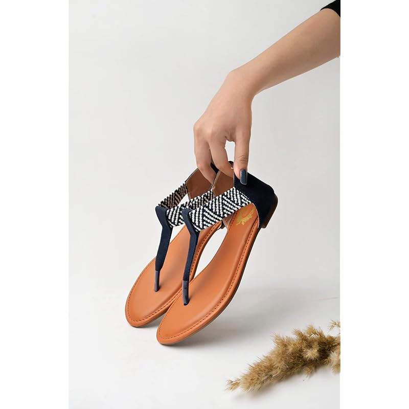 Shoetopia Stylish Ethnic Blue Flat Sandals For Women & Girls /Uk7 7 UK синій
Shoetopia Stylish Ethnic Blue Flat Sandals For Women & Girls /Uk7 7 UK синій