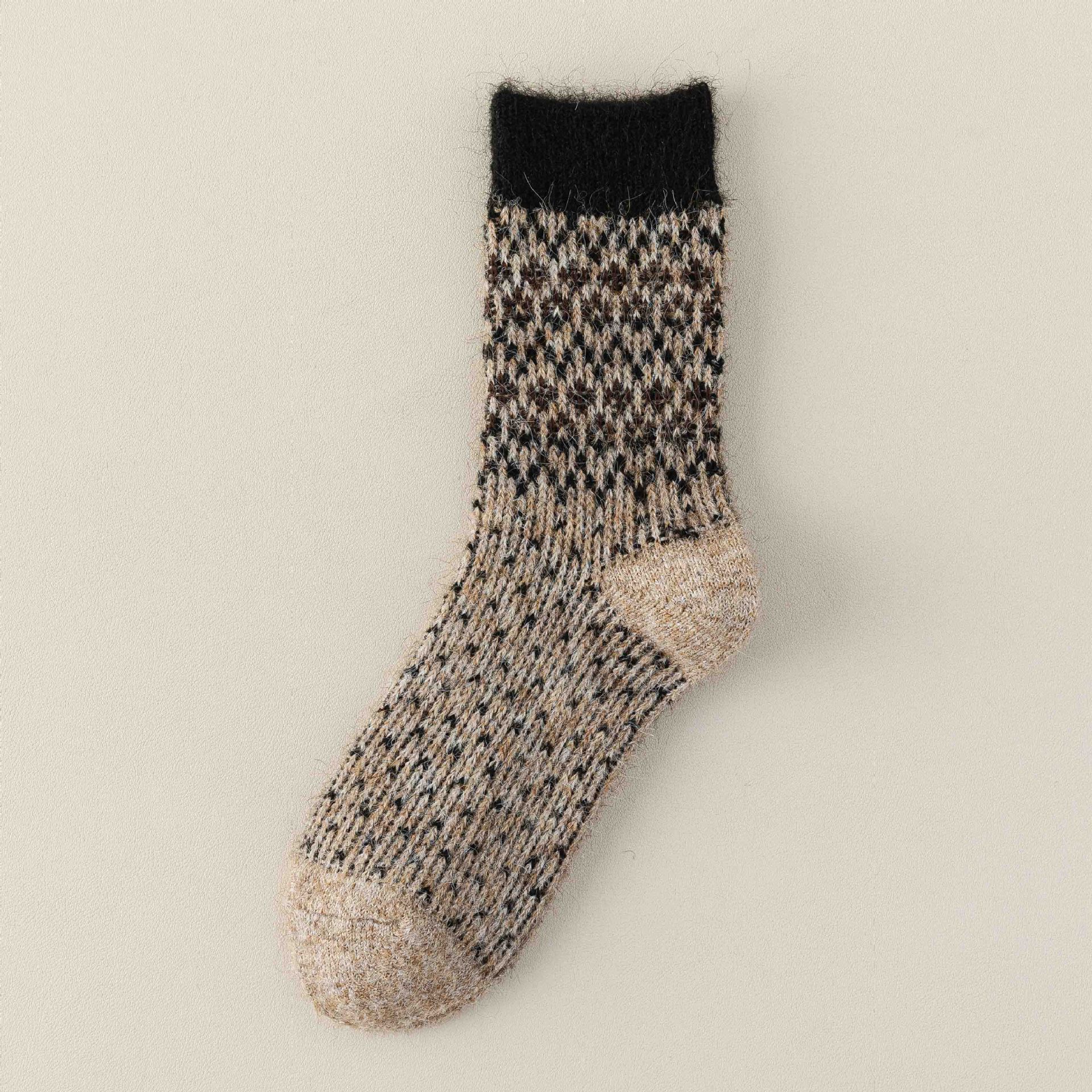 Ji Retro Wool Socks Thickened Warm Double Needle Double Way Tube Socks Stacking Socks One size fits all
Ji Retro Wool Socks Thickened Warm Double Needle Double Way Tube Socks Stacking Socks One size fits all