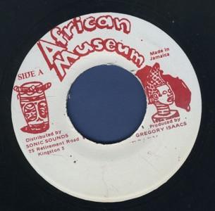 7-дюймовая пластинка GREGORY ISAACS - Love Me With Feeling НЕТ Африканский музей Ямайка Регги, Ска и Даб Б/У
7-дюймовая пластинка GREGORY ISAACS - Love Me With Feeling НЕТ Африканский музей Ямайка Регги, Ска и Даб Б/У