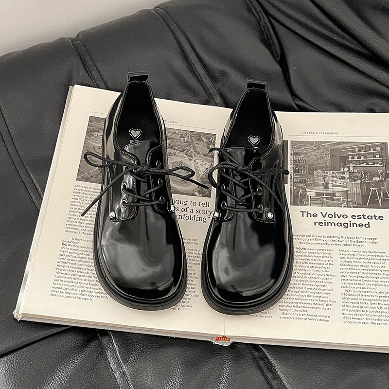 British style round head women s thick heels single shoes autumn and winter lace-up small people increase height niche design loafers trend 35
British style round head women s thick heels single shoes autumn and winter lace-up small people increase height niche design loafers trend 35