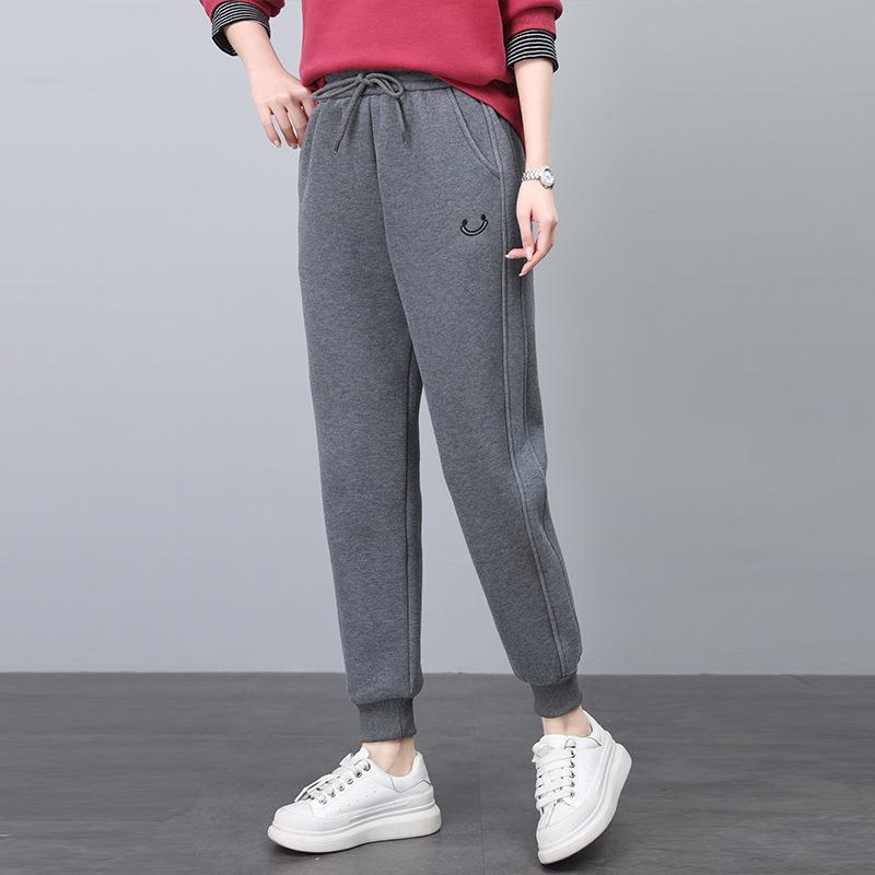Women s Petite High-Waisted Fleece-Lined Joggers - Thick Casual Pants for Autumn/Winter 2024 XXL (suggested for 135-150 jin)
Women s Petite High-Waisted Fleece-Lined Joggers - Thick Casual Pants for Autumn/Winter 2024 XXL (suggested for 135-150 jin)