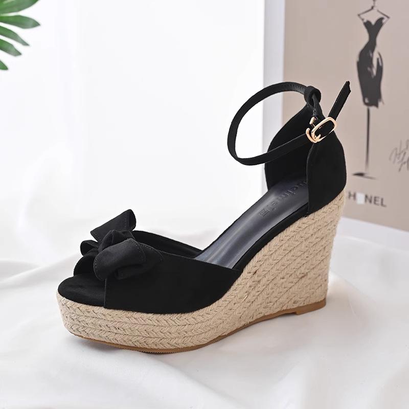 Соломенные сандалии на танкетке с принтом, женская летняя обувь, новые маленькие сандалии на высоком каблуке с бантом 40 чёрный
Соломенные сандалии на танкетке с принтом, женская летняя обувь, новые маленькие сандалии на высоком каблуке с бантом 40 чёрный