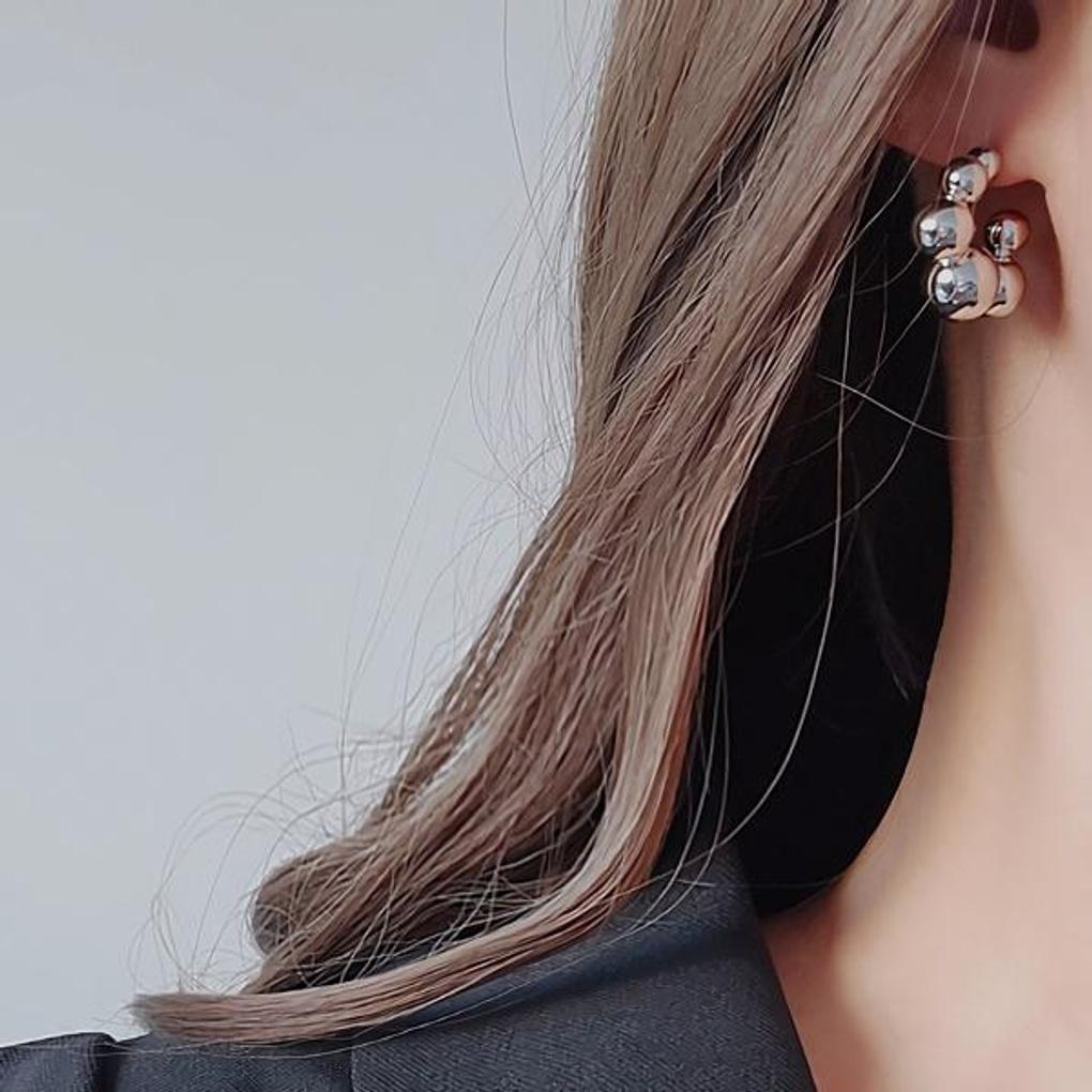 Women s Accessories Sari Zibu Circle Ring Earrings gold
Women s Accessories Sari Zibu Circle Ring Earrings gold