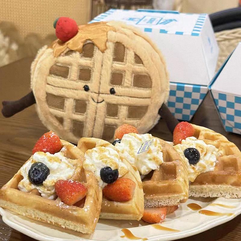 New Waffle Muffin Dessert Series Super Cute Plush Doll Soothing Toy Doll Gift Jelly And Cat With Tags Stuffed Toy Holiday Gift With blue bag
New Waffle Muffin Dessert Series Super Cute Plush Doll Soothing Toy Doll Gift Jelly And Cat With Tags Stuffed Toy Holiday Gift With blue bag