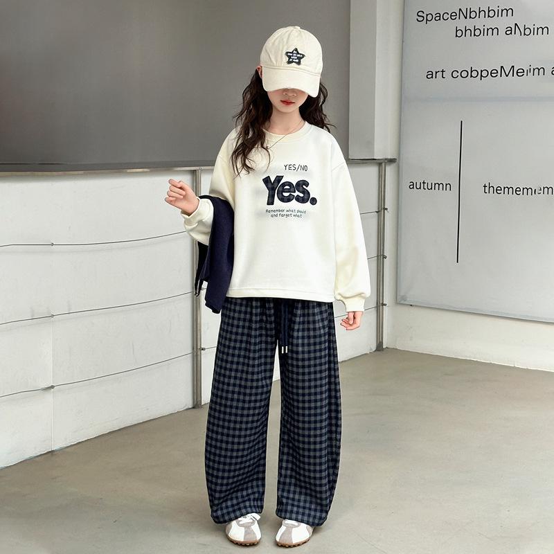 Autumn 2025 Girls Casual Shawl Sweatshirt & Plaid Curved Leg Pants Set 160cm
Autumn 2025 Girls Casual Shawl Sweatshirt & Plaid Curved Leg Pants Set 160cm