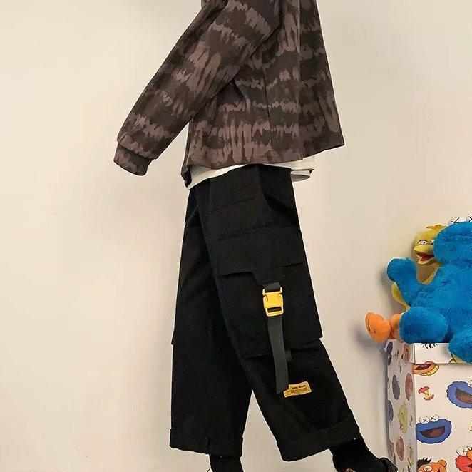 Мужские брюки-карго, повседневные брюки в стиле хип-хоп с несколькими карманами, уличная одежда с лентами, спортивные штаны Techwear 3XL чёрный
Мужские брюки-карго, повседневные брюки в стиле хип-хоп с несколькими карманами, уличная одежда с лентами, спортивные штаны Techwear 3XL чёрный