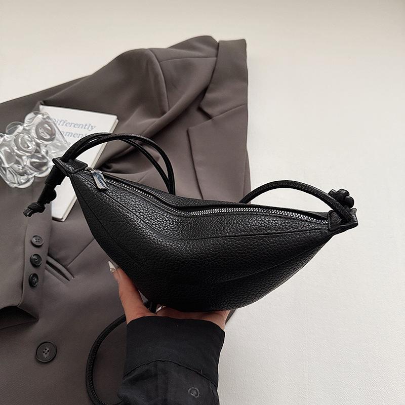 Women s New Fashion Shoulder Messenger Bag
Women s New Fashion Shoulder Messenger Bag