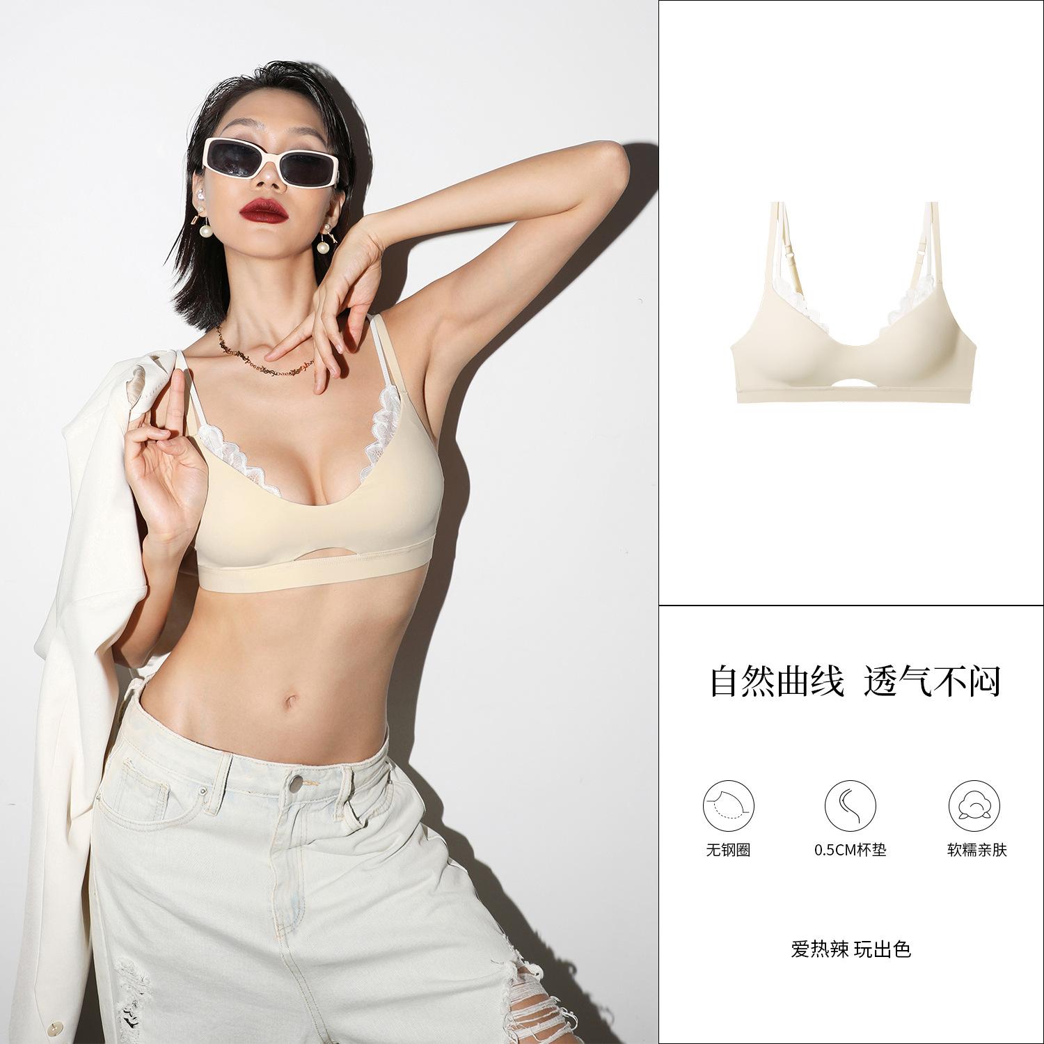 Gather and show large lace, no marks, no steel ring, anti-sagging, sub-breasts, black text set. XL 【38/85AB】
Gather and show large lace, no marks, no steel ring, anti-sagging, sub-breasts, black text set. XL 【38/85AB】