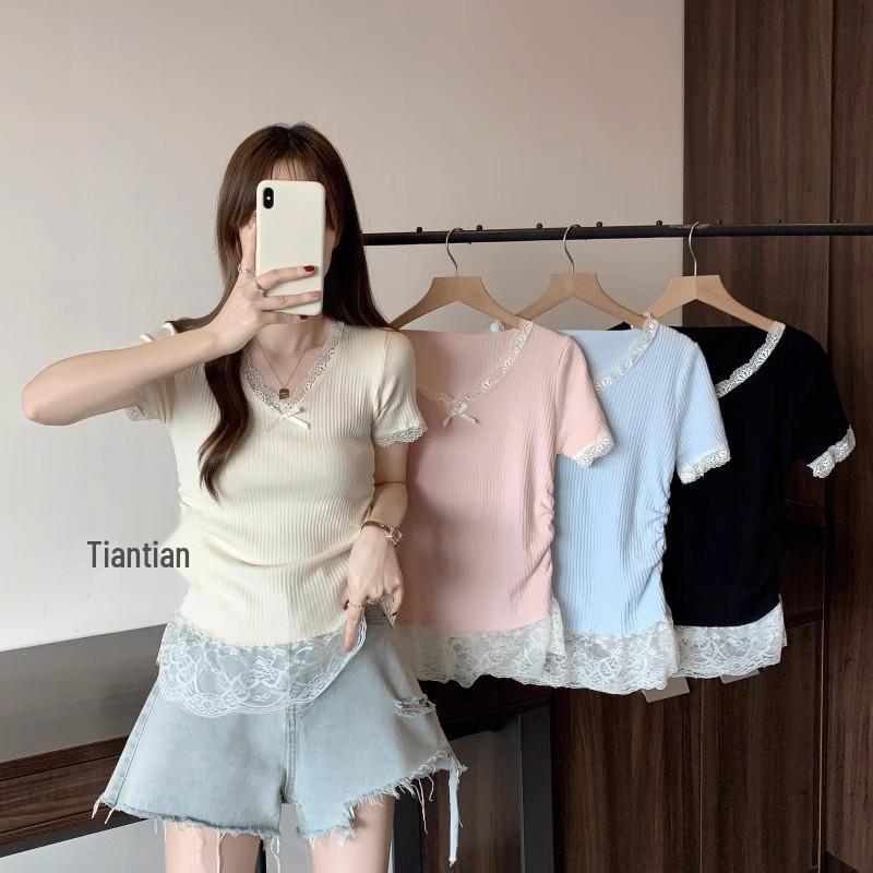 Women s V-Neck Lace Patchwork Slim Fit Short-Sleeve T-Shirt - 2025 Summer One size (up to 125 jin)
Women s V-Neck Lace Patchwork Slim Fit Short-Sleeve T-Shirt - 2025 Summer One size (up to 125 jin)