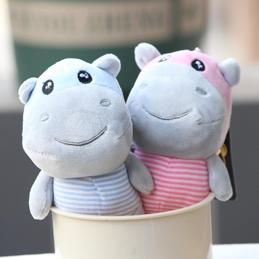 Anti-loss Moo Deng Key Ring PP Cotton Dwarf Hippo Pendant Bouncing Pig Mu Dang Doll Zoo Souvenirs Style6
Anti-loss Moo Deng Key Ring PP Cotton Dwarf Hippo Pendant Bouncing Pig Mu Dang Doll Zoo Souvenirs Style6